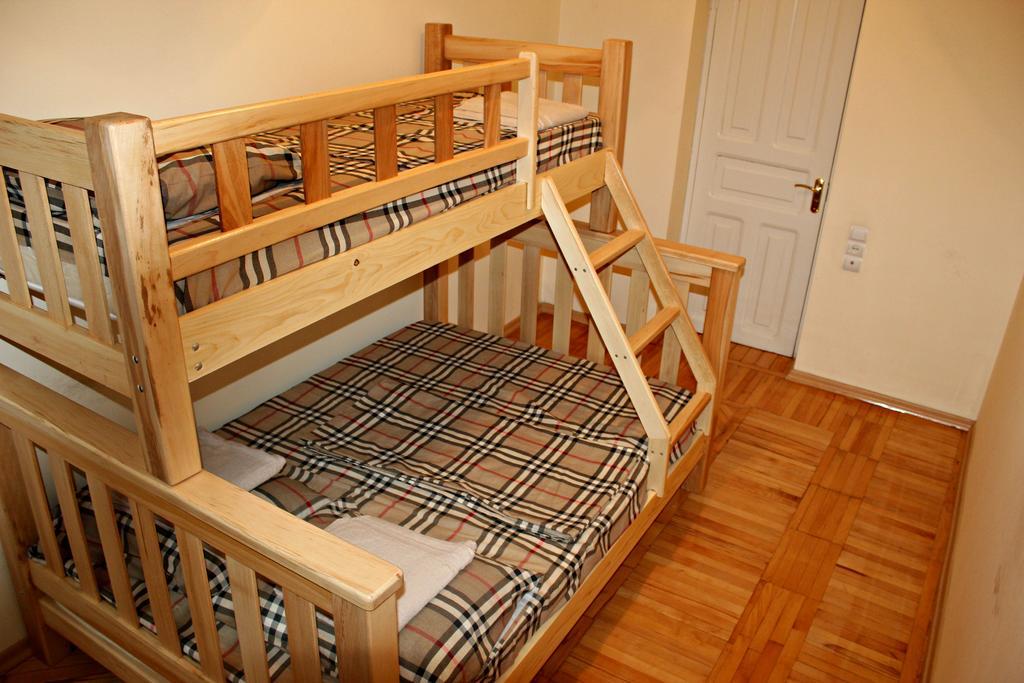 كوتايسي Hostel Bude الغرفة الصورة